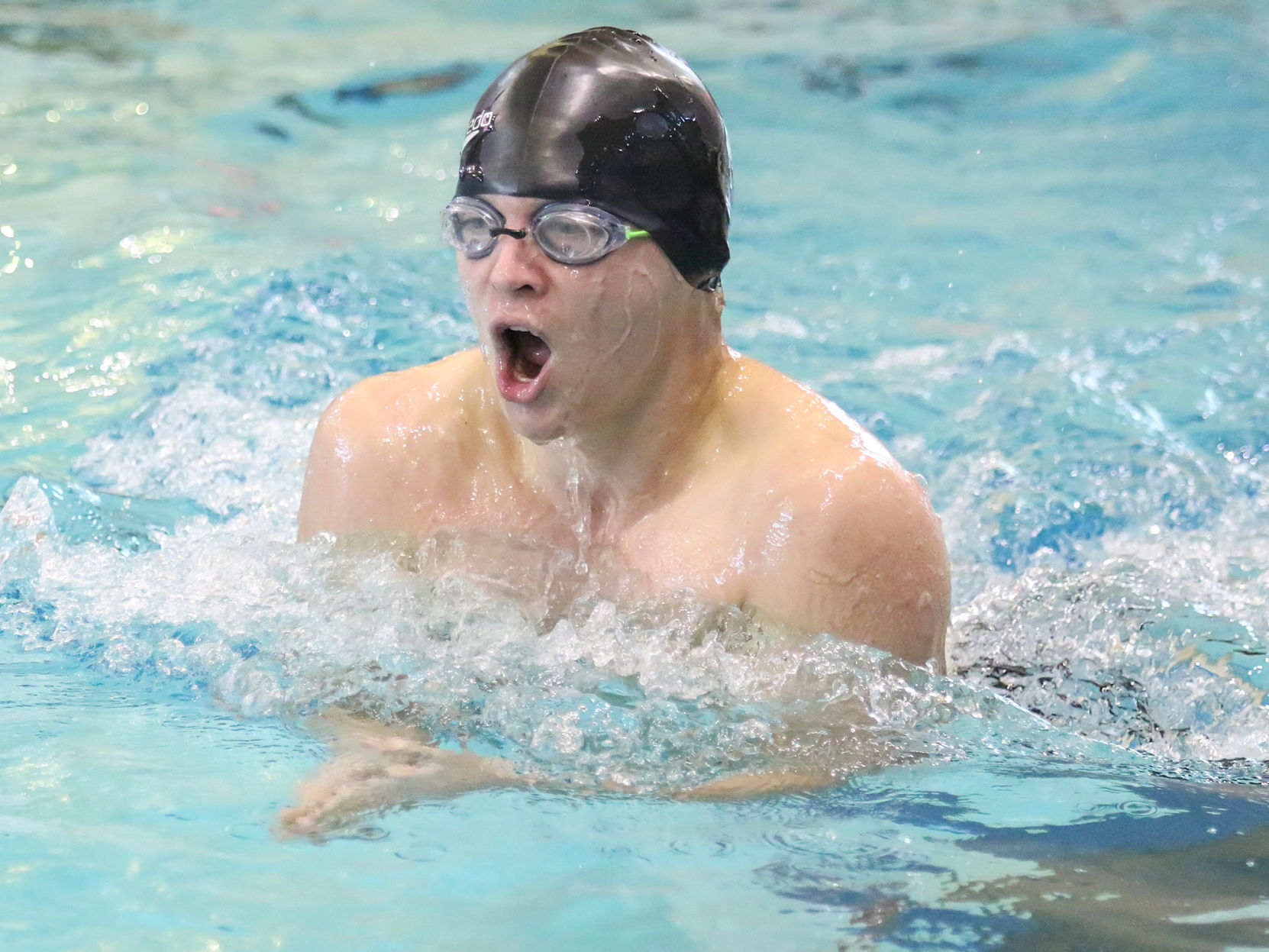 Missouri Class 1 swimming and diving championships preliminaries